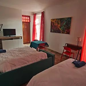 nelly-apartaments.it-lombardy.com/